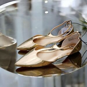 Womens Worthington Gold Flats Size 9.5 M